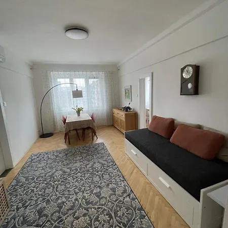 Urban Nest Near City Center ברטיסלאבה