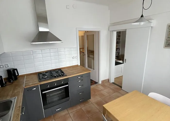 útulný A Tichý Blízko Centra Bratislava