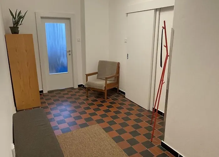 útulný A Tichý Blízko Centra Bratislava