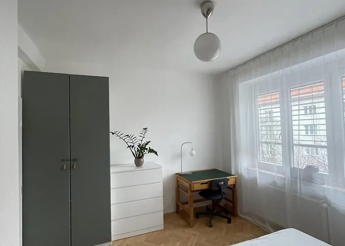 Apartman Utulny A Tichy Blizko Centra Pozsony